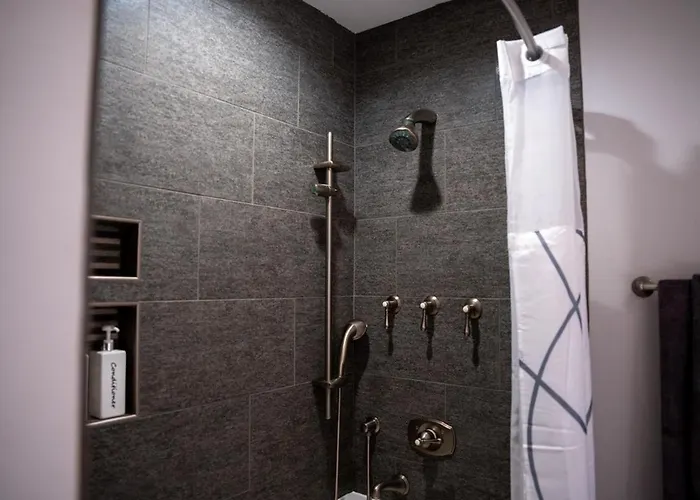 Lomas Luxury Villa